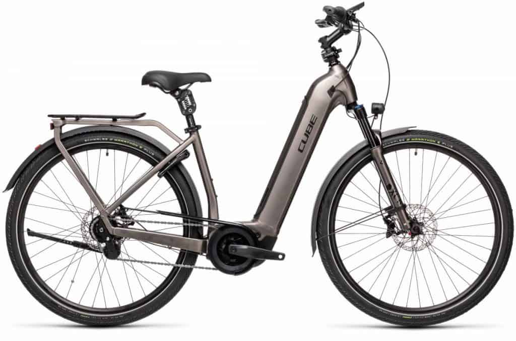 Easy E-Biking - Cube Town Hybrid electric bike - real world, real e-bikes, helping to make electric biking practical and fun