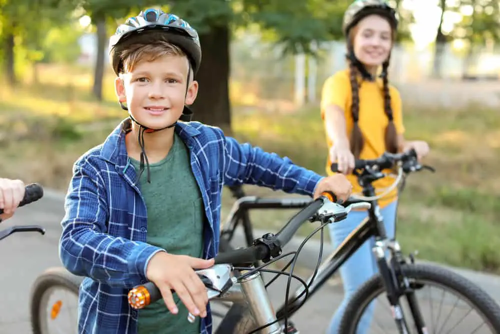 Easy E-Biking - kids on bicycles, helping to make electric biking practical and fun