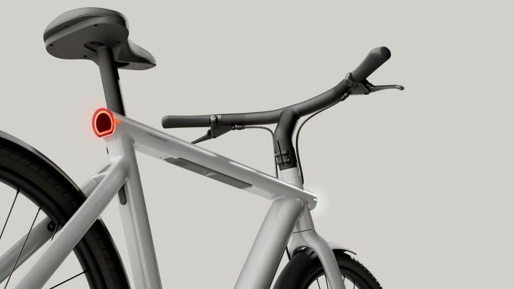 Easy E-Biking - Vanmoof e-bike, helping to make electric biking practical and fun